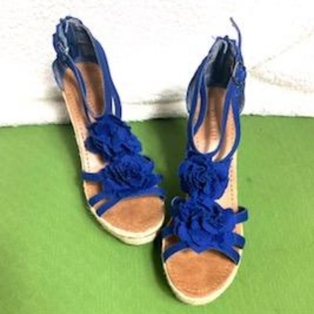 Nine West Beautiful Blue Wedged Espadrilles - Picture 13 of 13